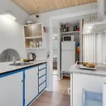 Alflak - 5-2km From The Sea By Interhome